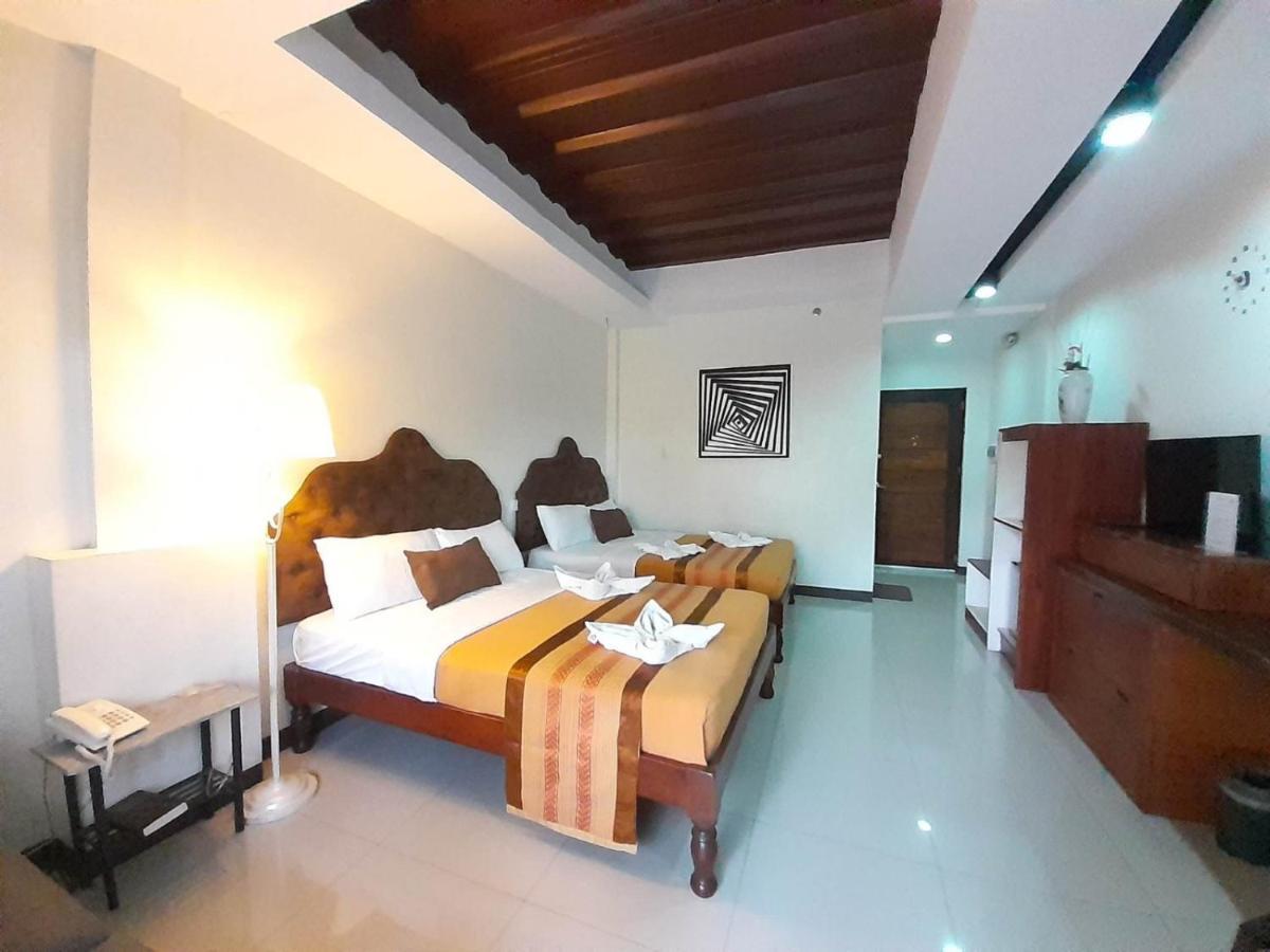Melsol Hotel Bantay Buitenkant foto