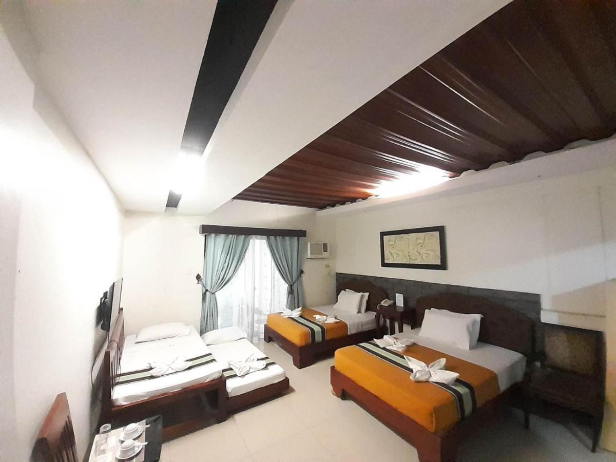 Melsol Hotel Bantay Buitenkant foto