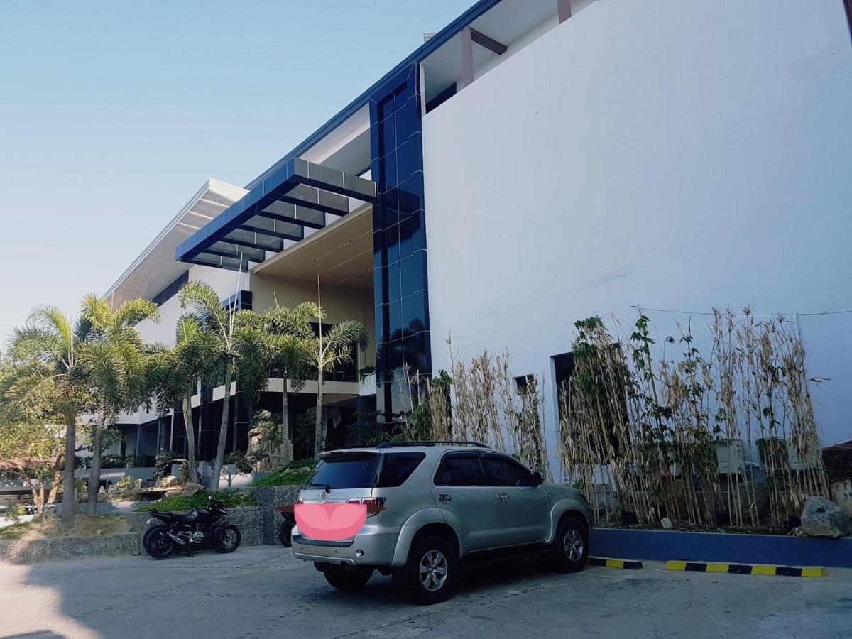 Melsol Hotel Bantay Buitenkant foto