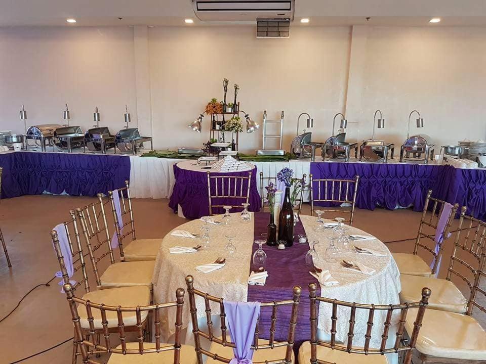 Melsol Hotel Bantay Buitenkant foto