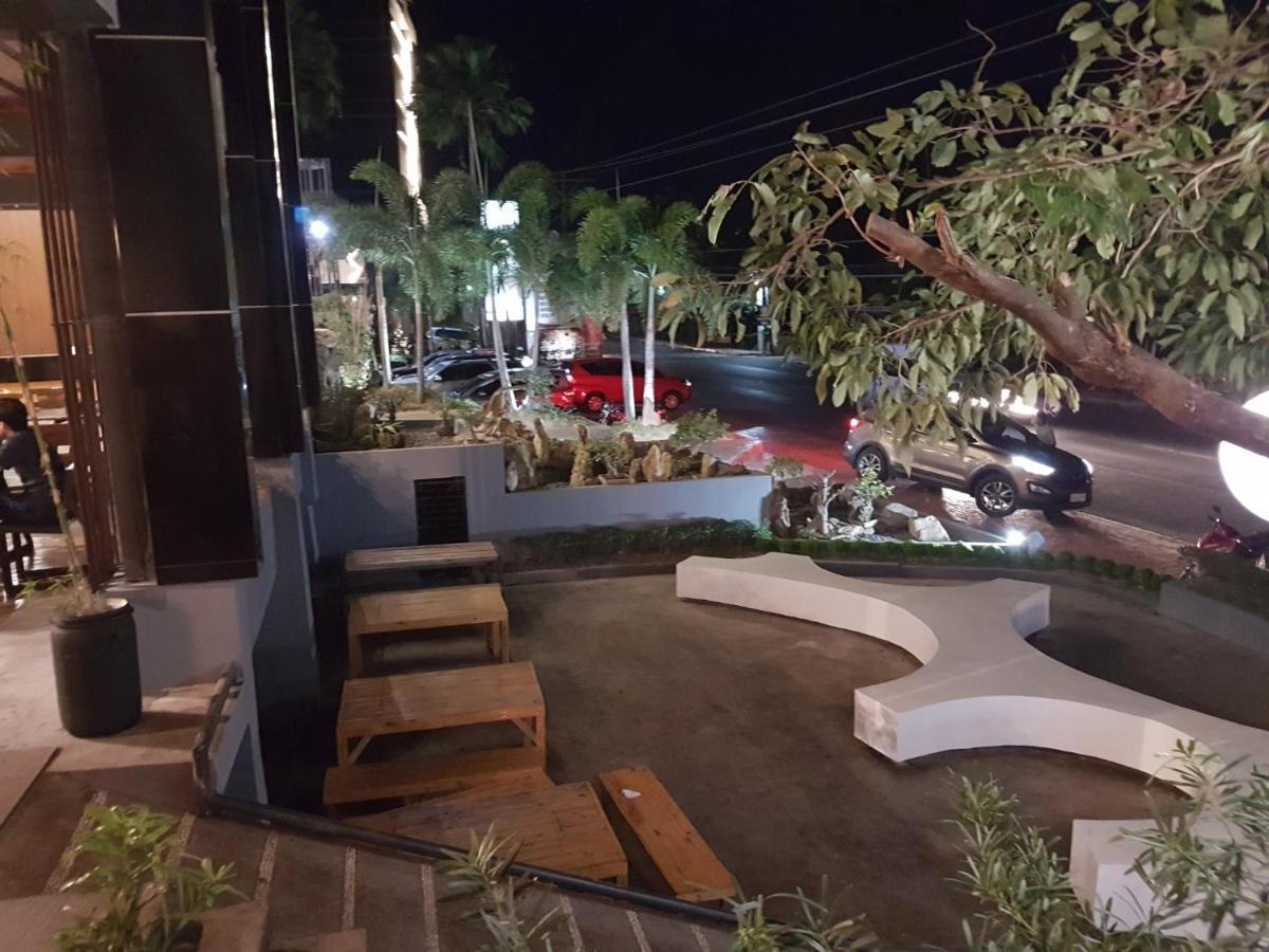 Melsol Hotel Bantay Buitenkant foto